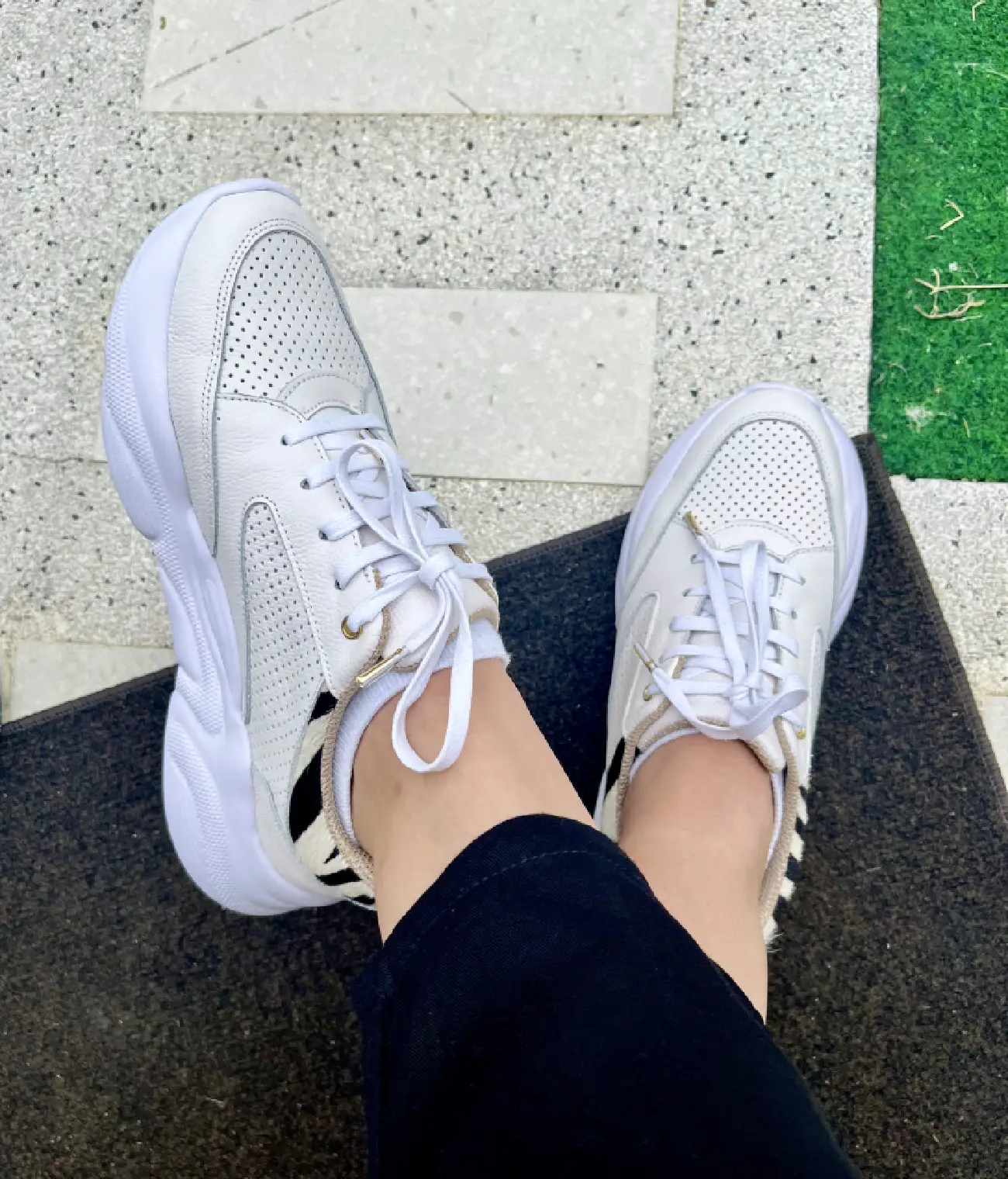 Tenis en cuero