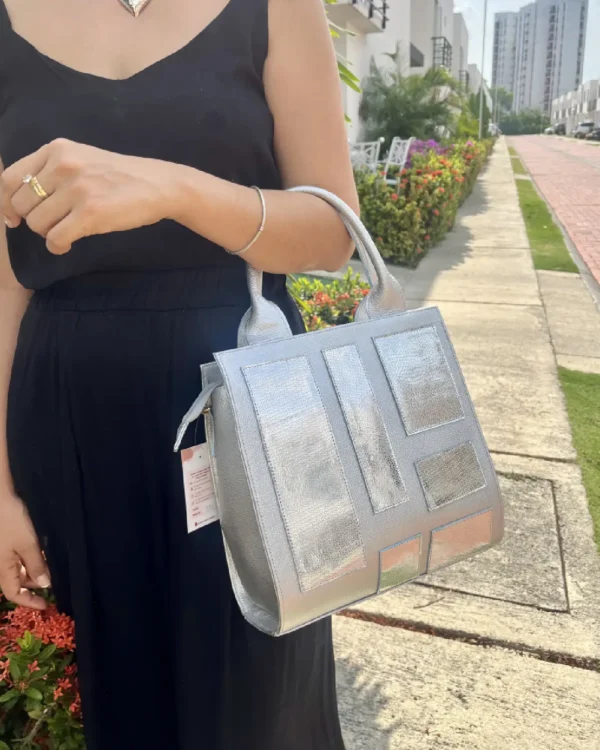 Cartera en cuero