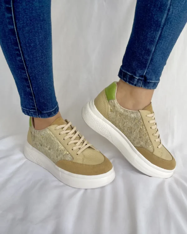 Tenis en cuero